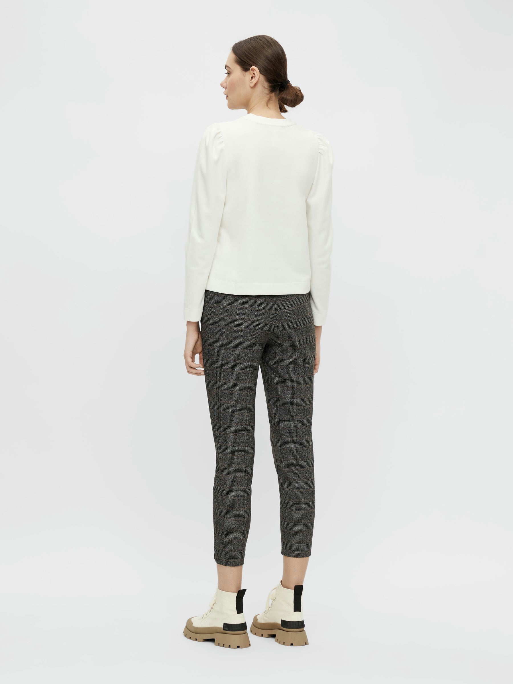 object-objilisa-slim-fit-hose-cropped-b-gelfalte-5 image 4