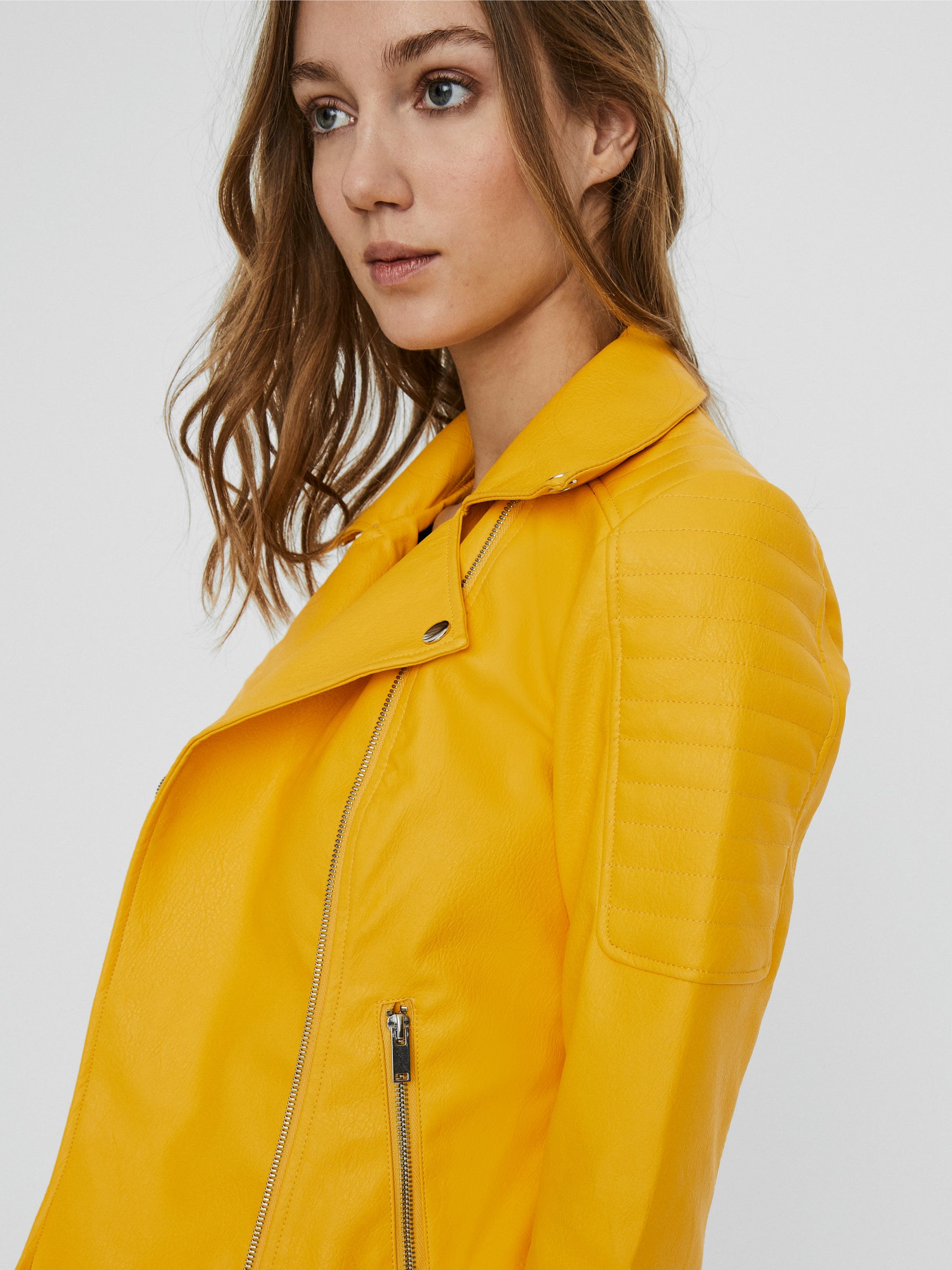 noisy-may-lederoptik-jacke-kunstlederjacke-kurz-damen image 6