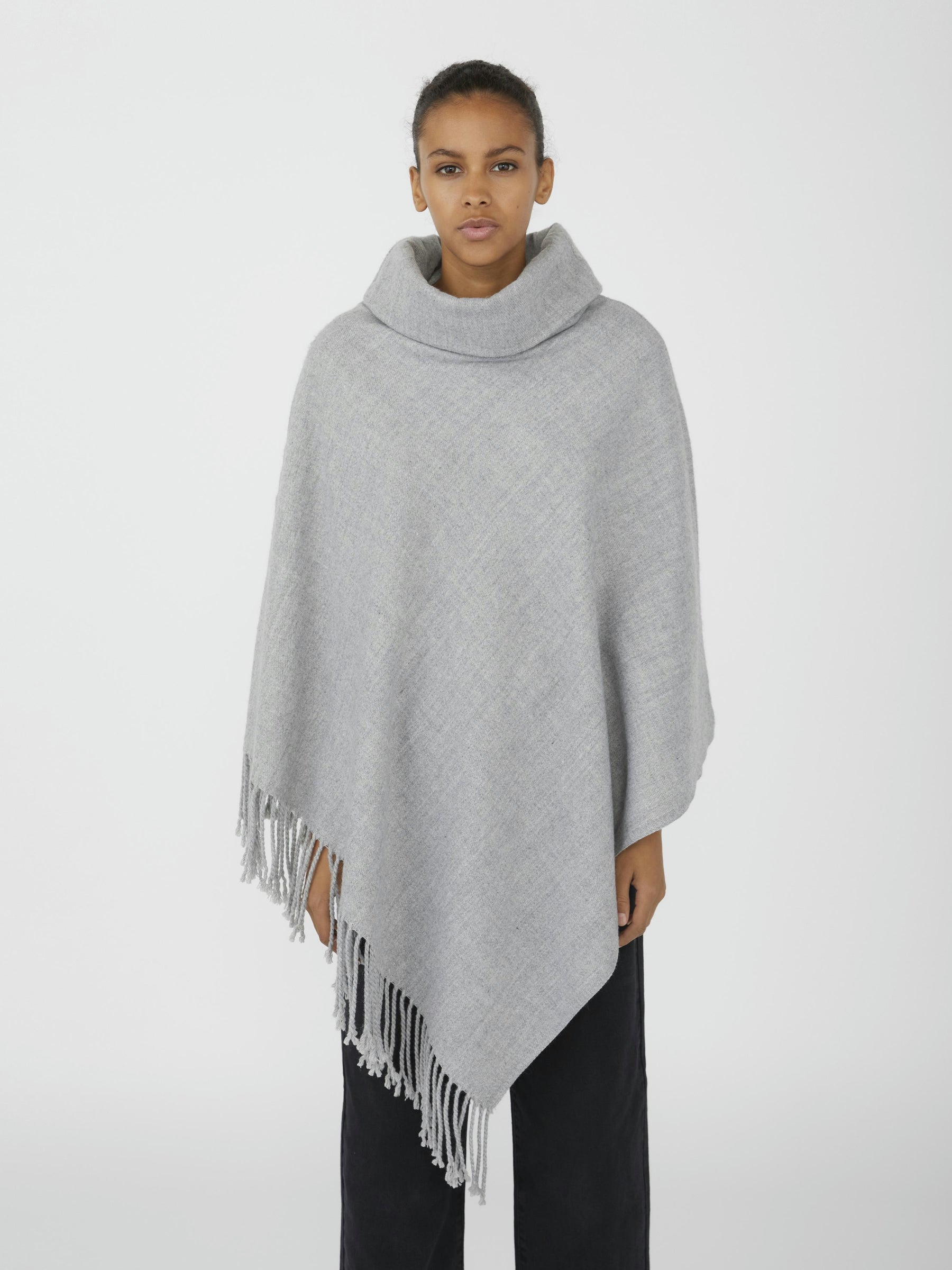 object-poncho-rollkragen-damen-wolle-90cm image 3