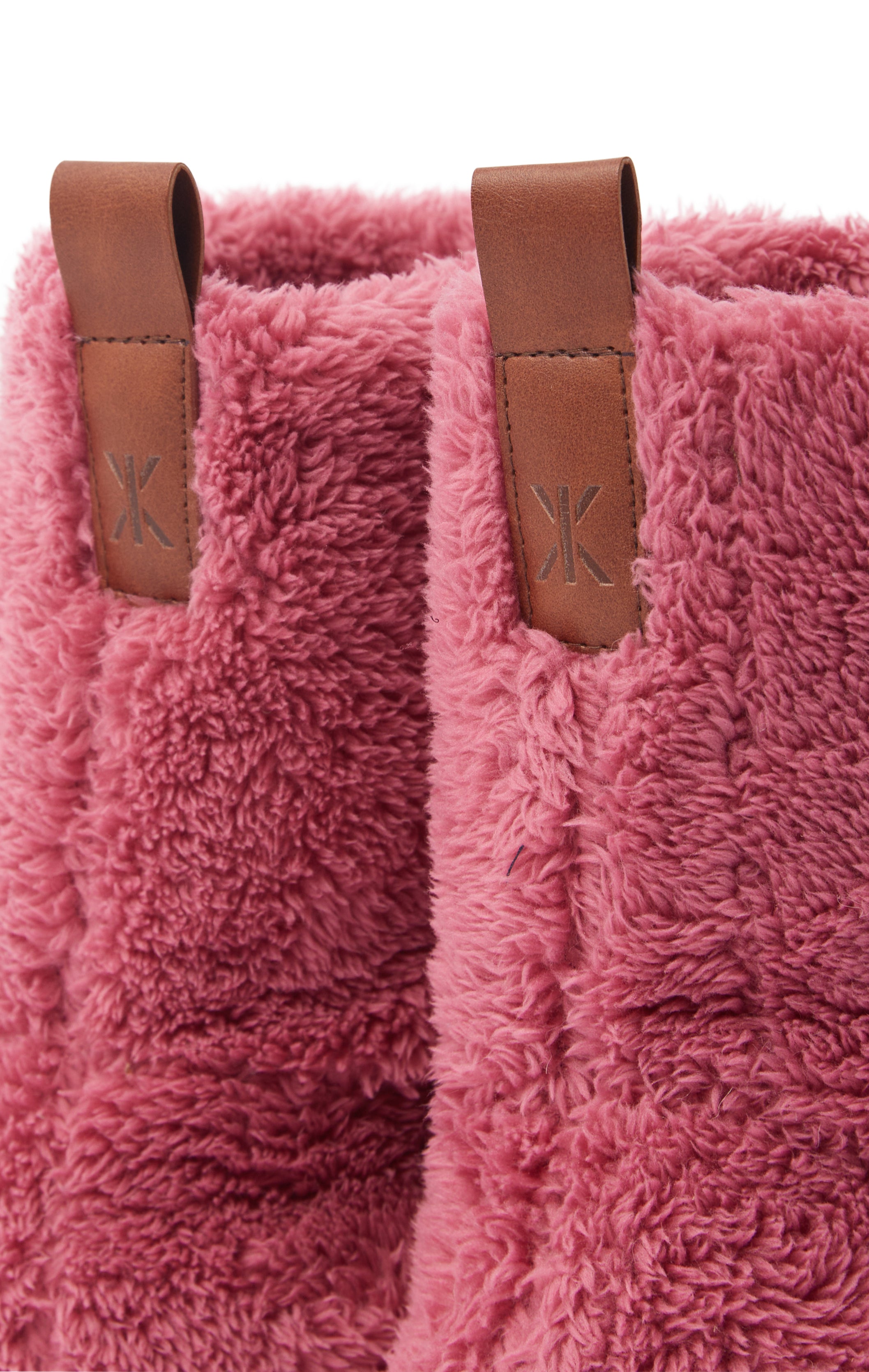 onepiece-puppy-slippers-hausschuhe-beerenpink-fleece image 3
