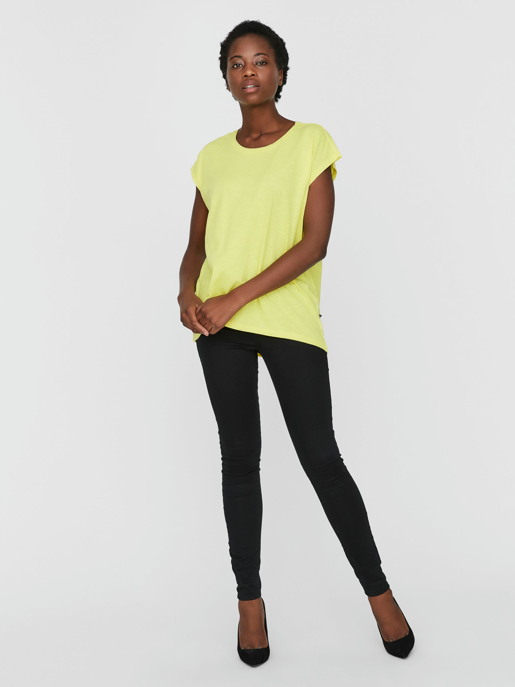 noisy-may-oversize-t-shirt-damen-rundhals-loose-fit-2 image 4