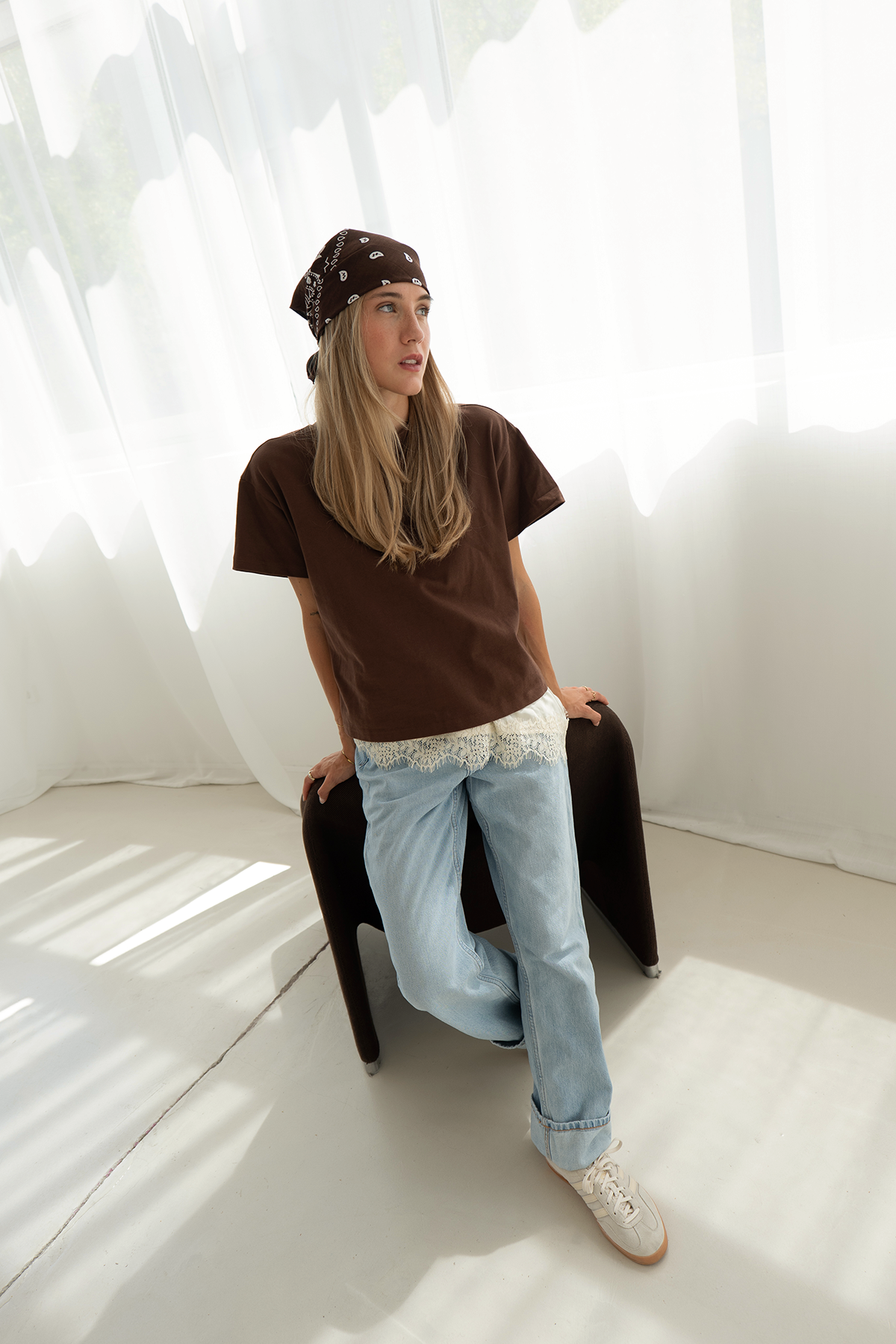 oh-april-shirts-longsleeves-ella-boxy-t-shirt-dark-brown image 3