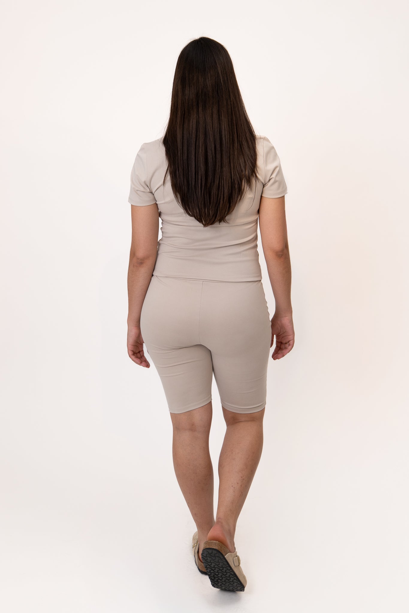 oh-april-back-to-basics-set-loungeset-taupe-lyocell image 2
