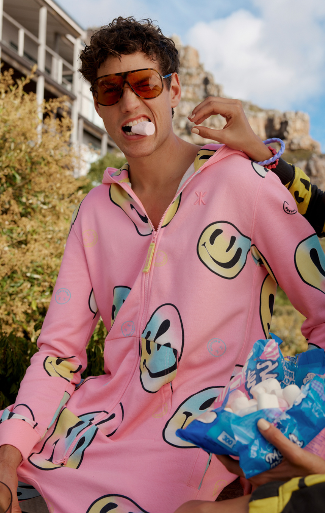 onepiece-keep-smiling-jumpsuit-damen-overall-multi-smiley-print image 5