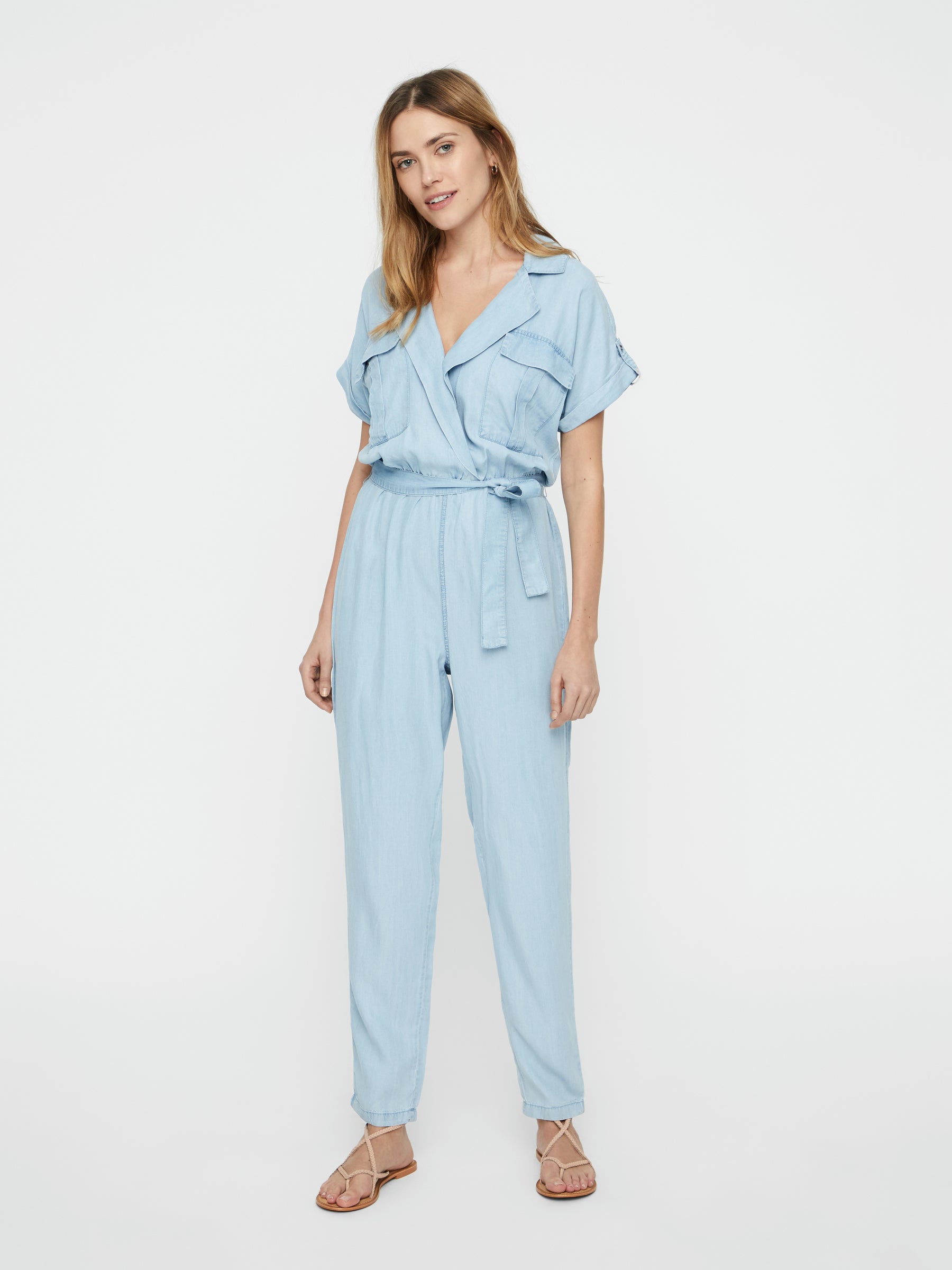 noisy-may-jumpsuit-kurzarm-v-hals-g-rtel image 2