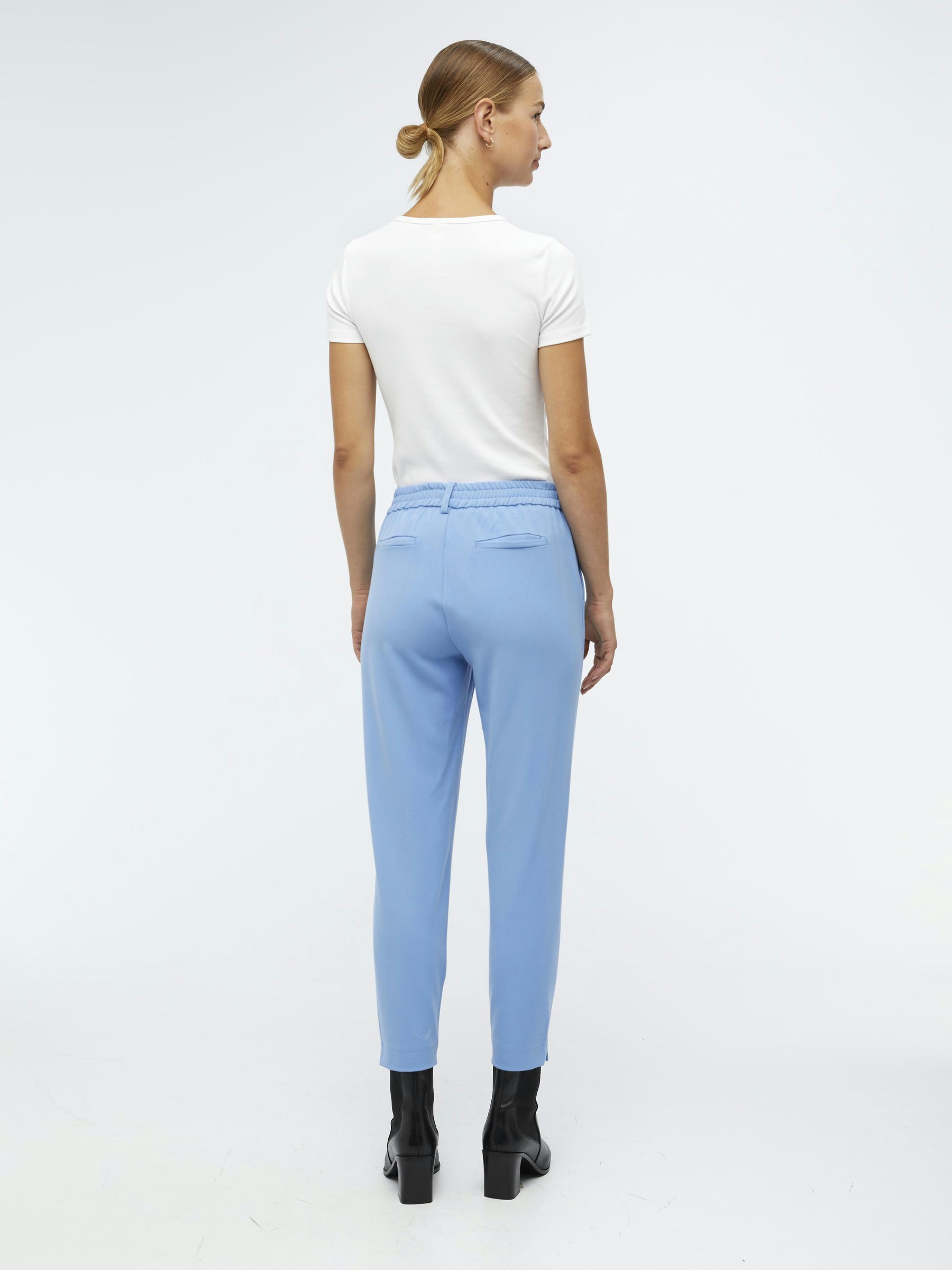 object-objlisa-slim-stoffhose-cropped-mit-bundfalten-5 image 3