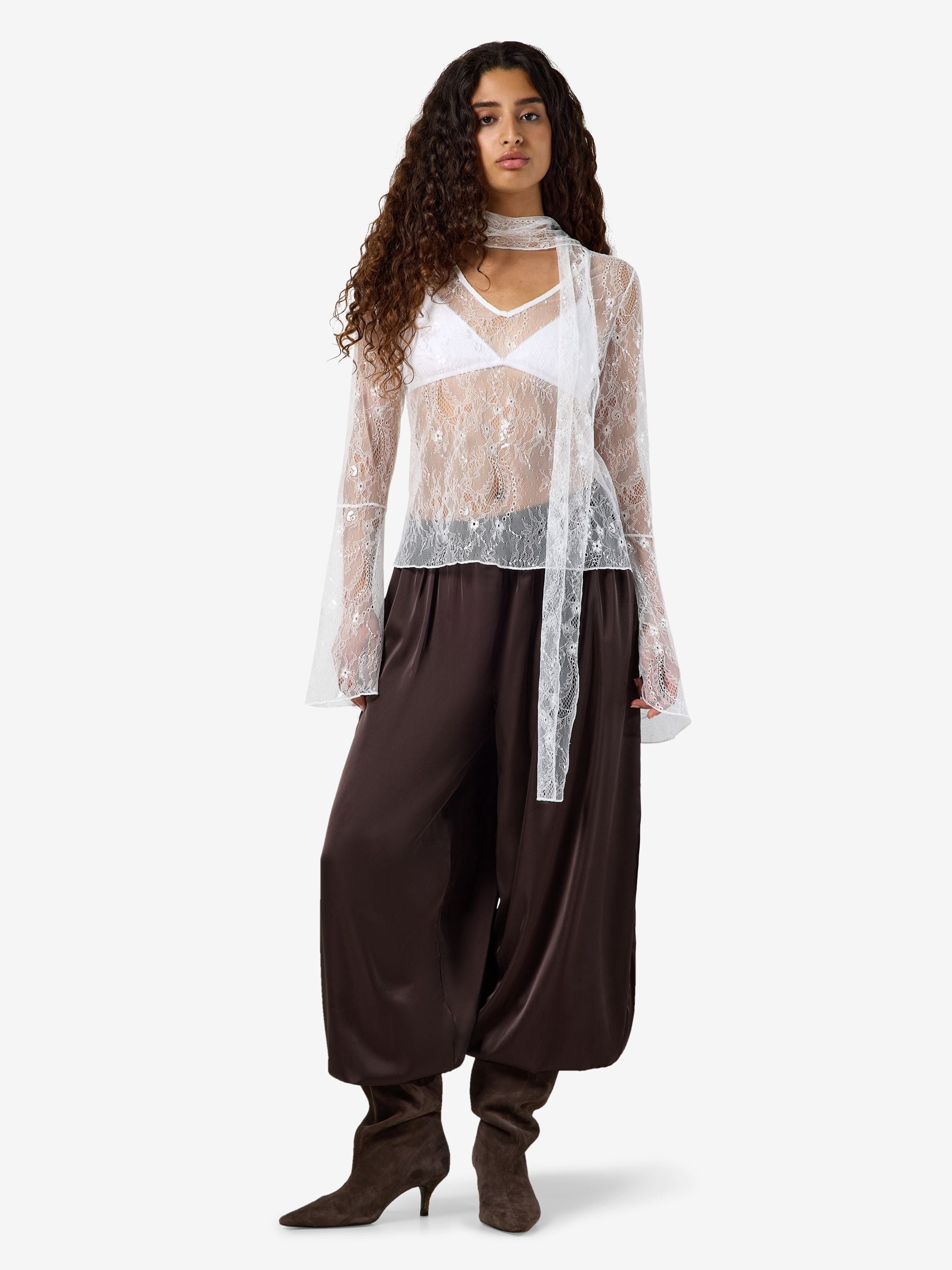 noisy-may-nmida-spitzenbluse-damen-schwarz-langarm image 4