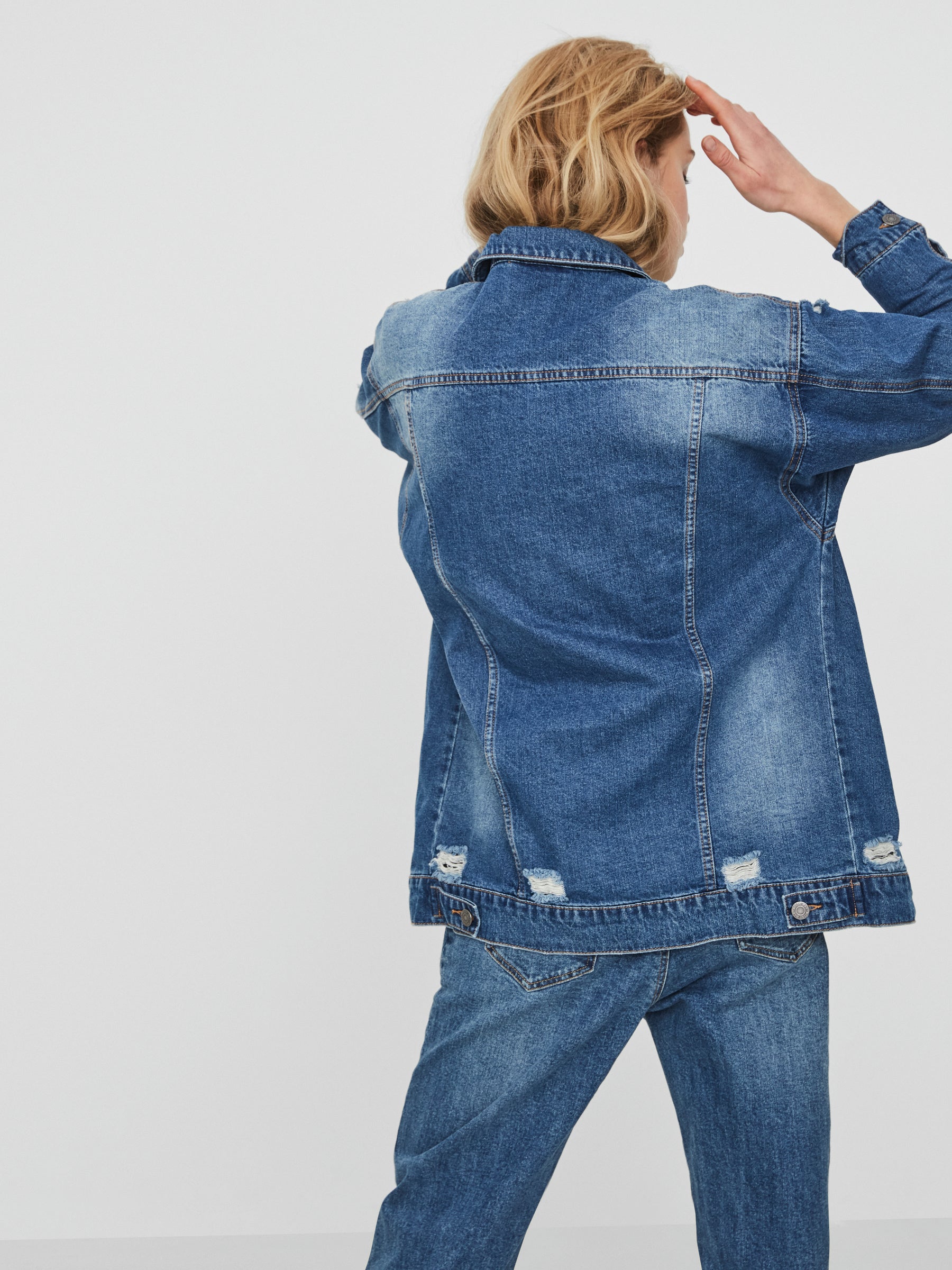 noisy-may-lange-jeansjacke-oversize-mit-abrieb image 4