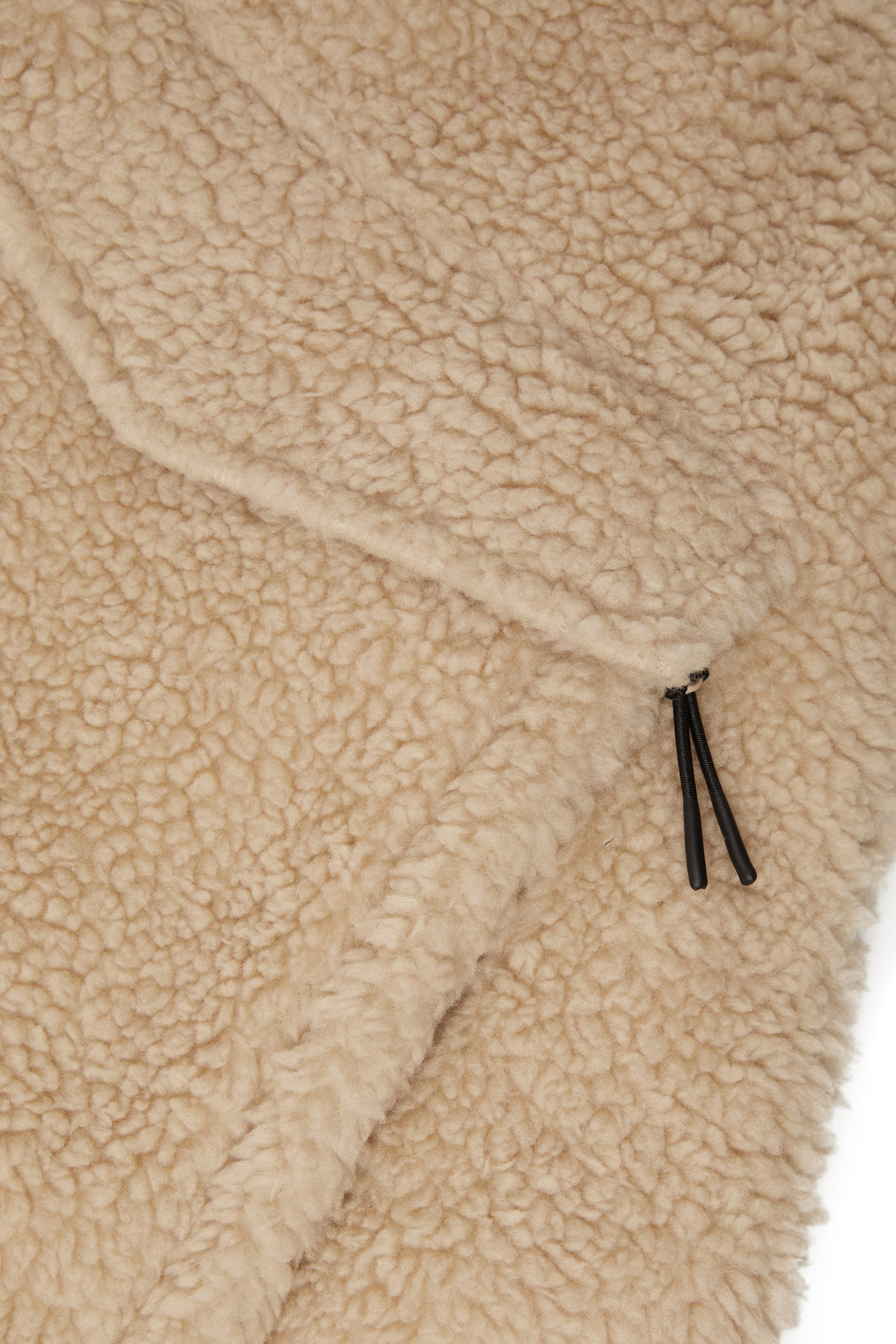 onepiece-bear-with-me-overall-damen-light-brown-sherpa image 4