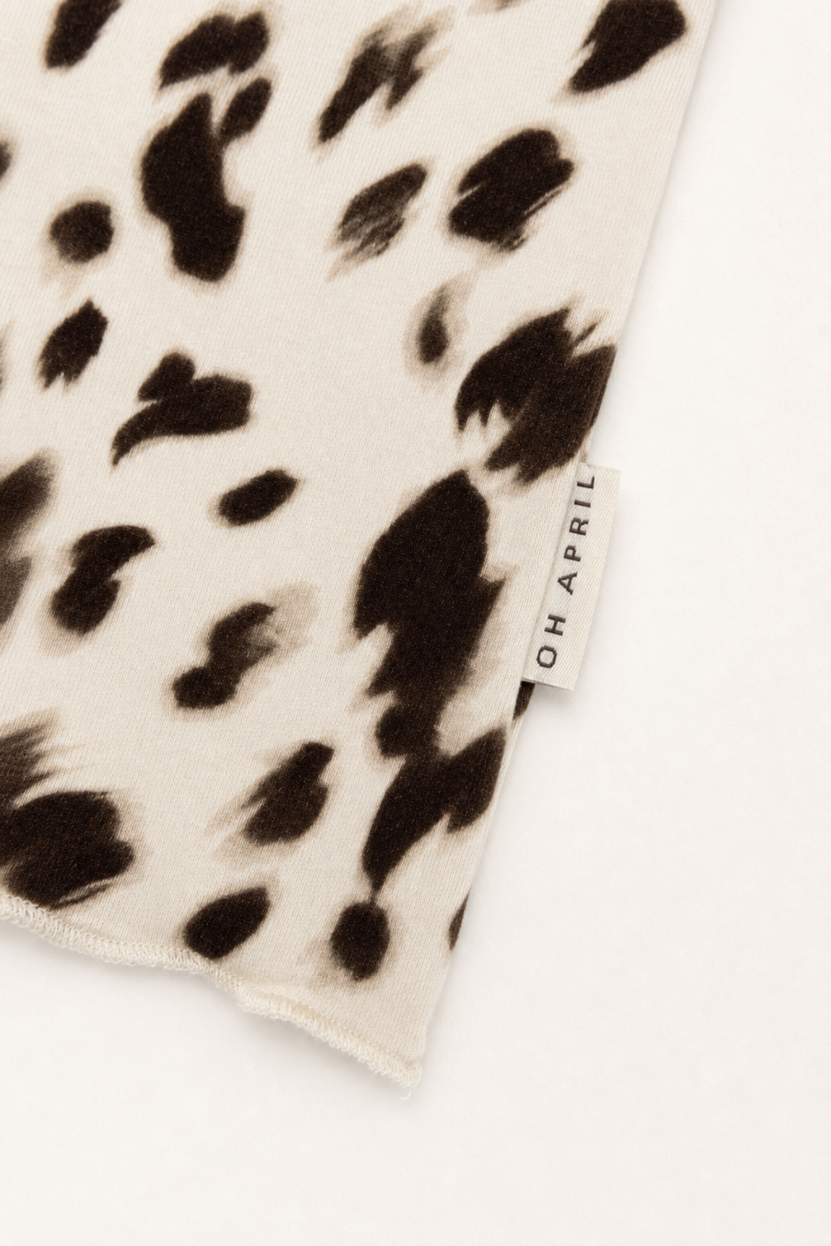 oh-april-zahara-soft-longsleeve-shirt-cow-print-slim-fit image 5